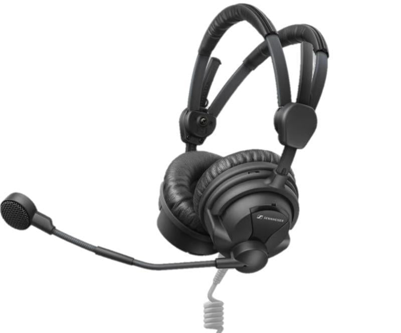 Closed on-ear headset for outd
