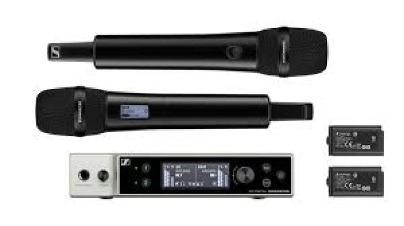 Digital wireless handheld set.