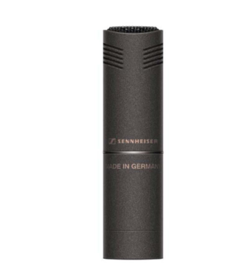 HF microphone set. Includes (1