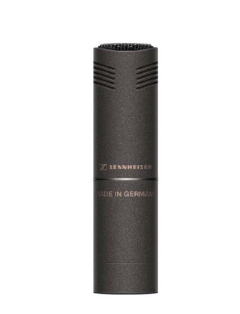 HF microphone set. Includes (1